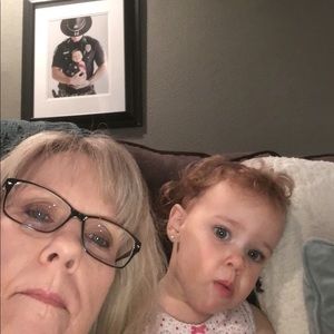 Meet your Posher, Carla